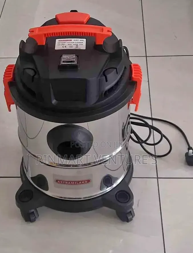 Astramilano Vacuum Cleaner 20l