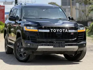 Toyota Land Cruiser 2023 Black