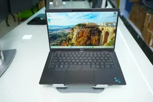 Laptop Dell Latitude 7420 16GB Intel Core i7 SSD 256GB