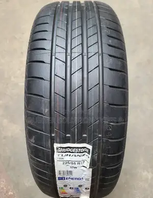 225 /55 R17 Bridgestone Tyres 97w Turunza T005