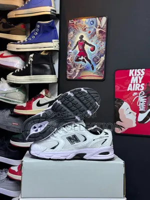 White Black New Balance 530 Sneakers