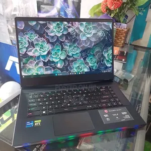 Laptop MSI GE66 Raider 16GB Intel Core i7 SSD 1T