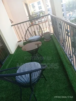 Soft Artificial Grass Carpet for Balcony, Garden Compound