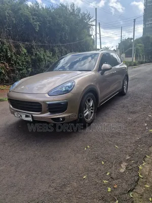 Porsche Cayenne S AWD 2016