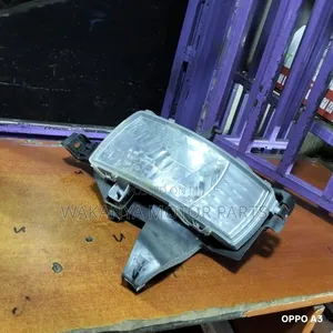 Toyota Isis Model 2005/2007 Fog Lamps Plus Housing, Ex Japan Parts