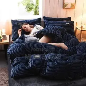 Soft Velvet Duvet 6x7 – Elegant 4 Piece Bed Set Available