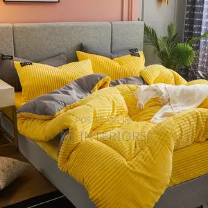 Cozy Velvet Duvet Set 6x7 – Warm Durable Bedding