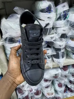 Converse Leather Black ★ Classic Streetwear Sneakers