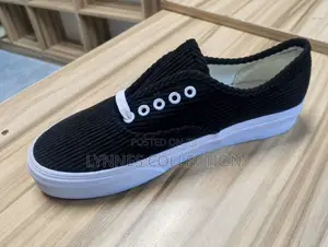 Vans Corduroy Black/White - Classic Skate Street Shoes