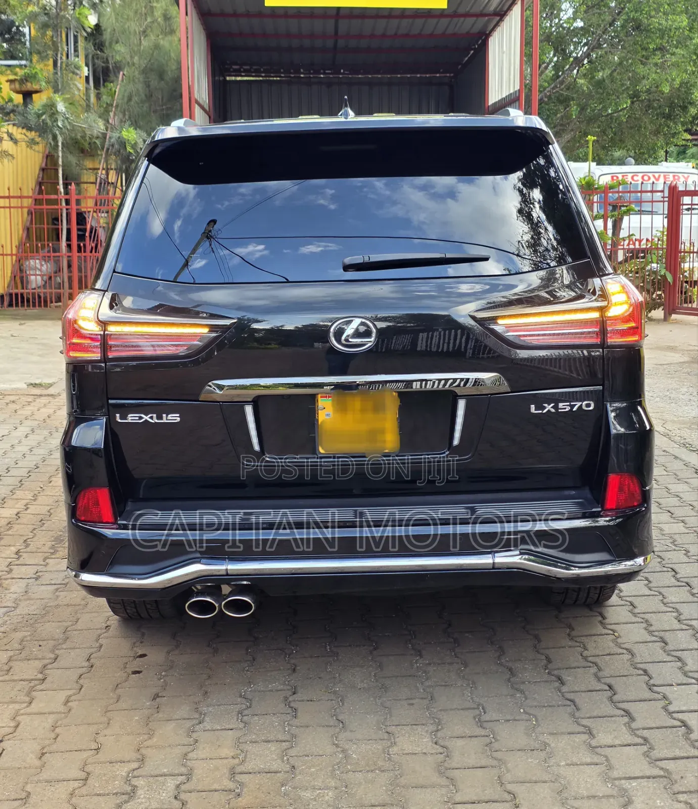 Lexus LX 570 AWD 2020 Black