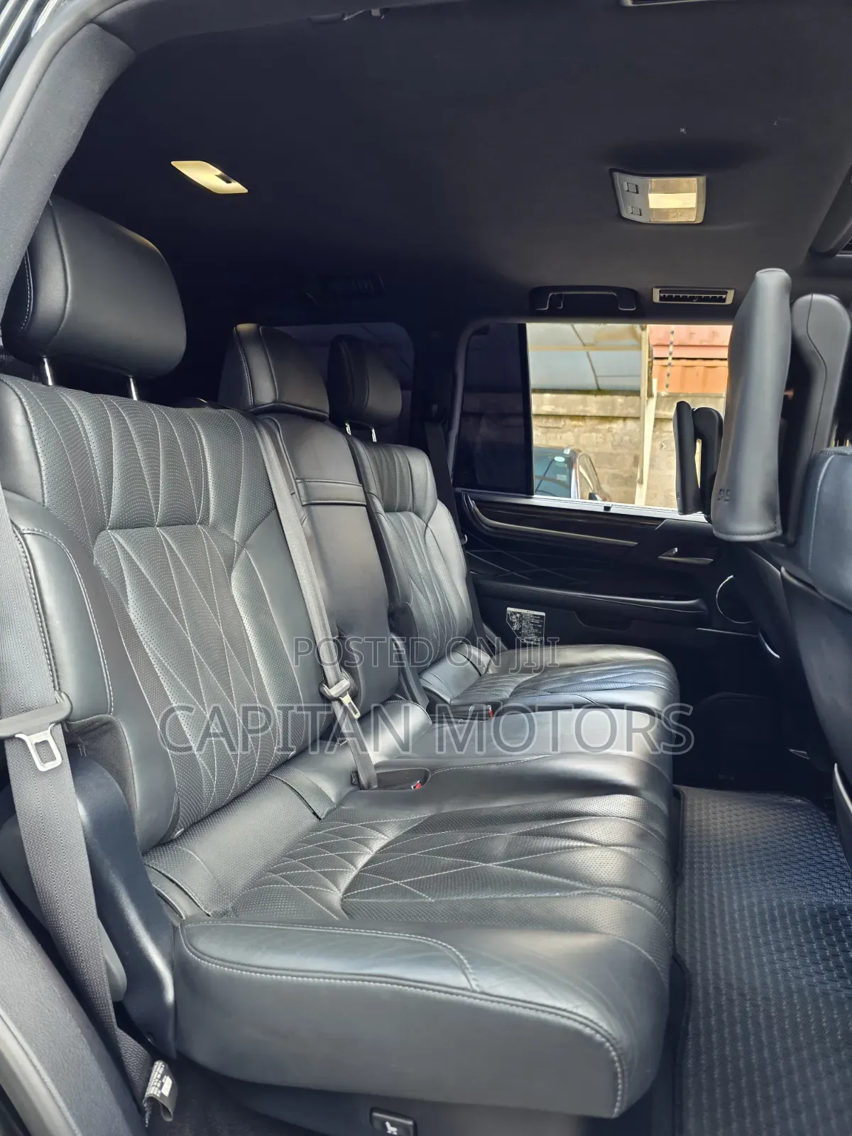 Lexus LX 570 AWD 2020 Black