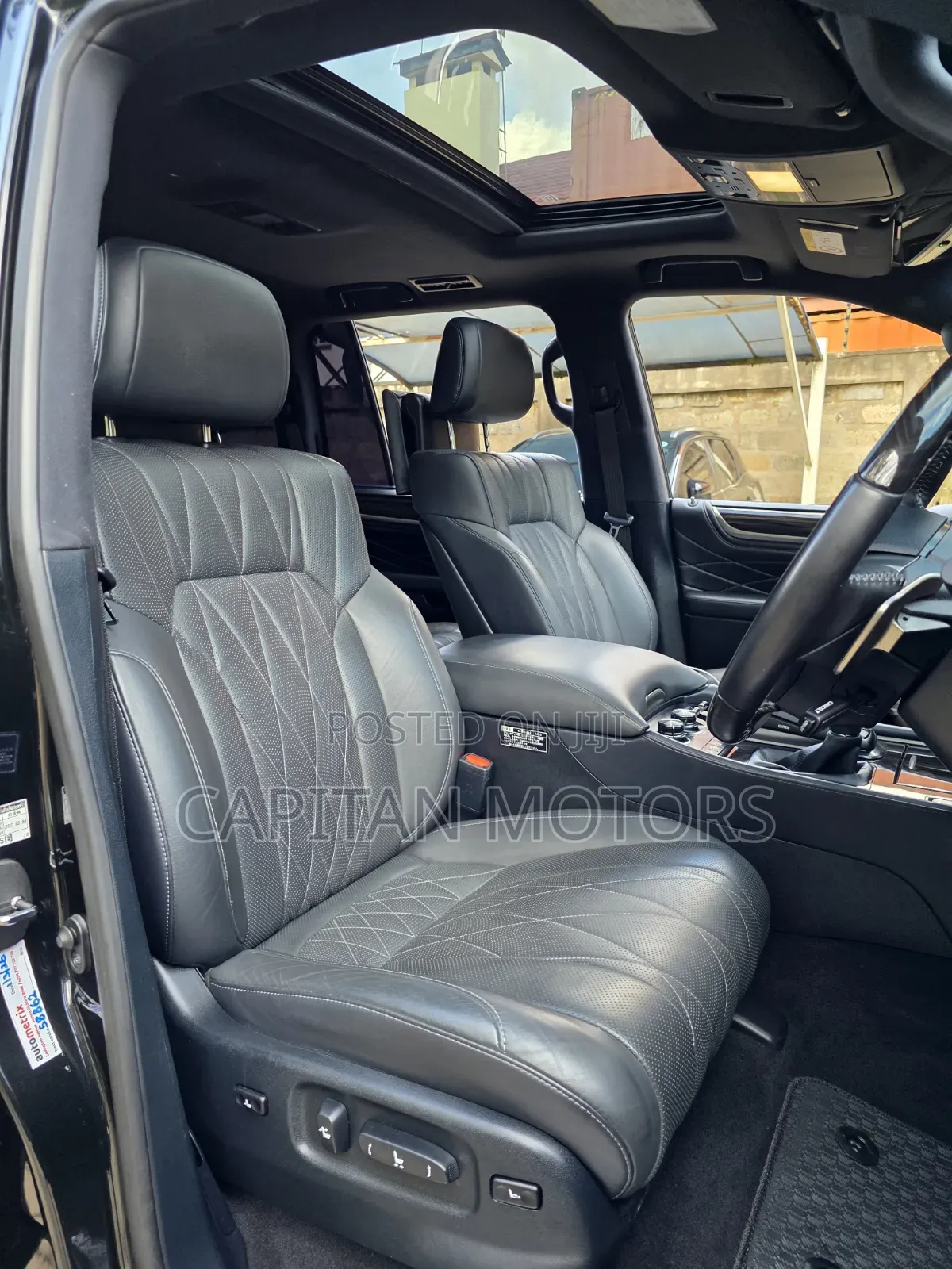 Lexus LX 570 AWD 2020 Black