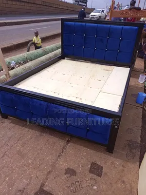 4x6 Mocket Bed Blue With Black Frame