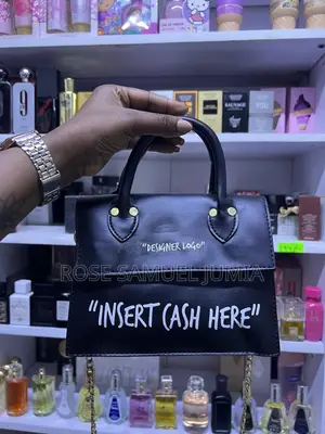 Thrifted Handbags