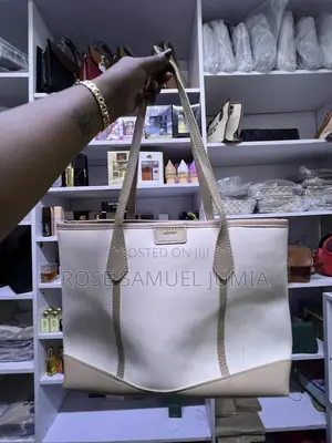 Lady’S Handbags