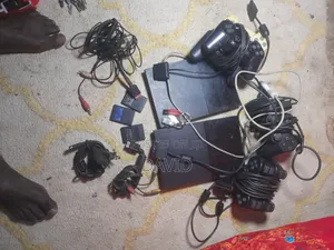 Chipped Ps 2 With All Components Flash, Mem Cad and All Cables