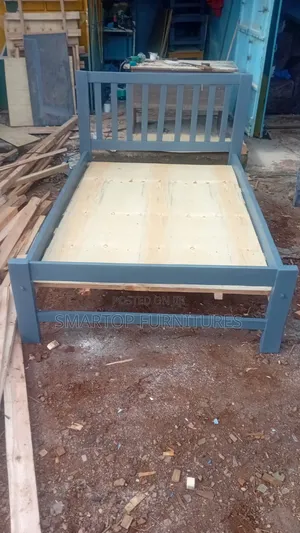 Spindor Bed Available