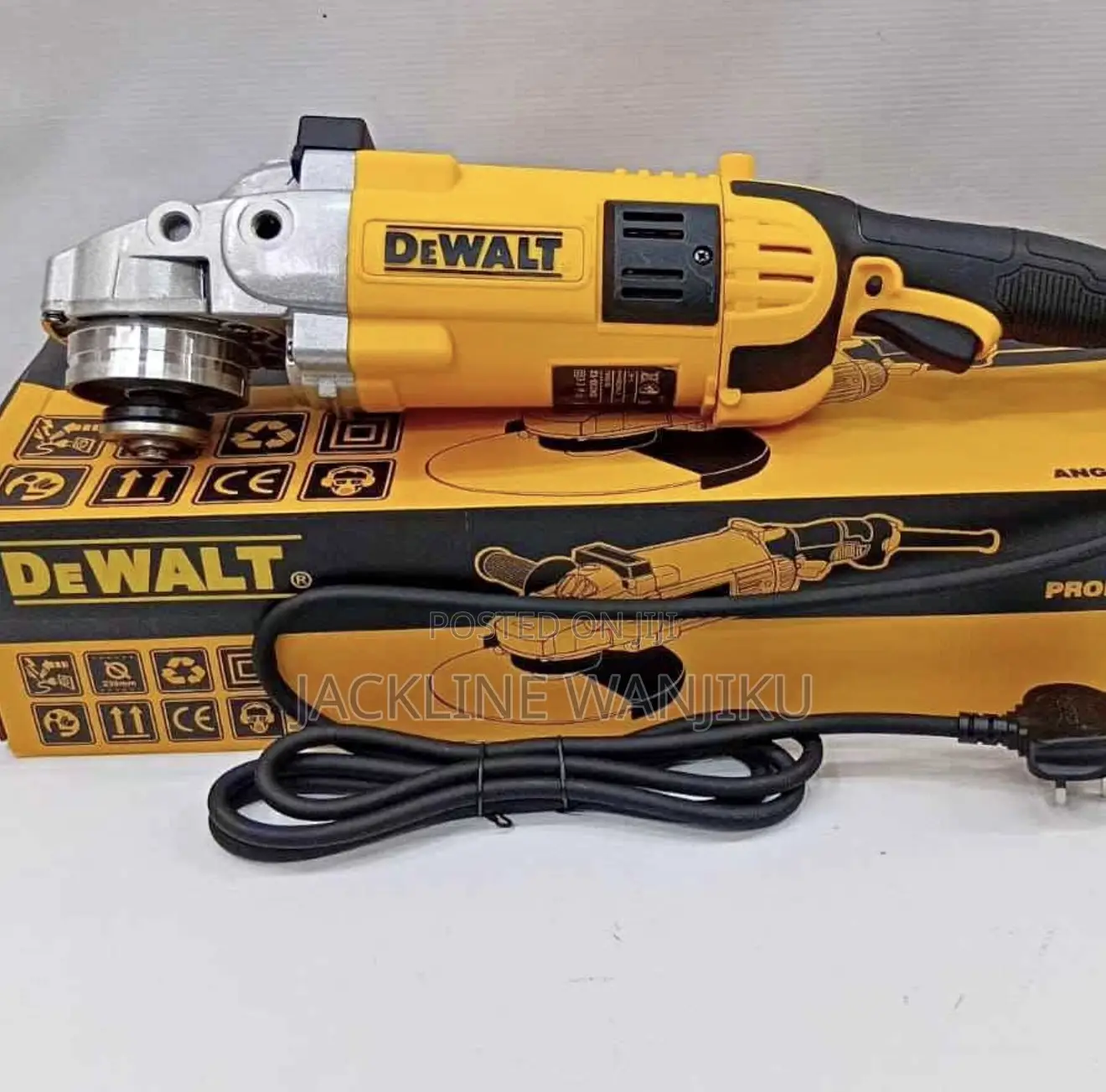 Dewalt Angle Grinder 9” / Powerful Dewalt Angle Grinders