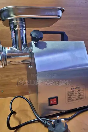 Brand New Commercial Meat Mincer Available( Meat Mincer Machine M8 )