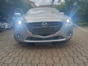 Mazda Demio 2019 Silver