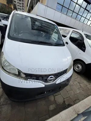 Nissan NV200 2019 White