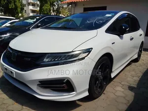 Honda Jade 1.5 Hybrid 2020 White
