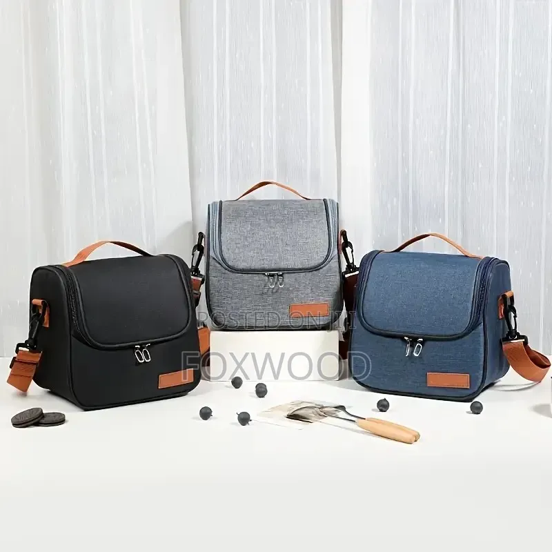 Large Capacity Classic Chic Insulated Lunch Bag