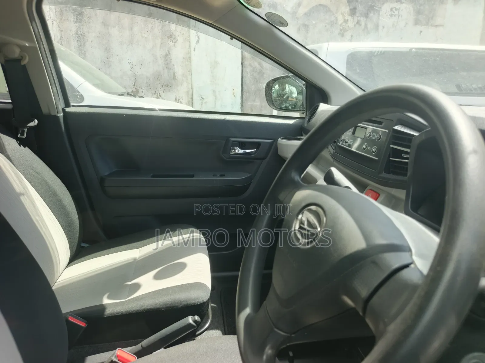 Daihatsu Mira 2020 Silver