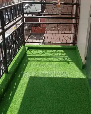 Igh Quality Artificial Grass Flooring for Indoor Outdoor Use