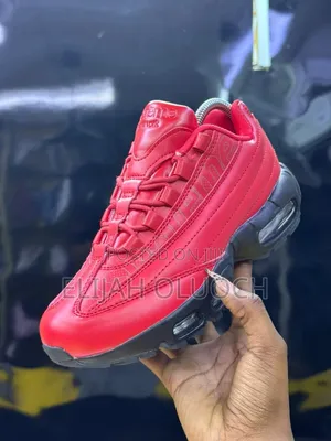 Supreme  Airmax 95 
“ Lux Red ”
 
 Sizes: 40-46