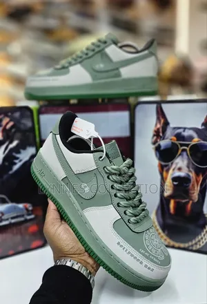 Nike Air Force 1 Customized - Premium Streetwear Sneakers