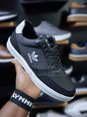 Adidas Casuals Black/White - Classic Everyday Street Shoes
