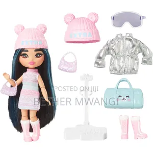 Barbie Extra Fly Minis Dolls - Winter Doll
