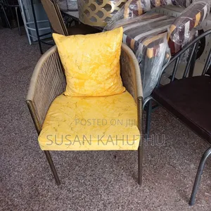 Outstanding and Cute Garden Seat