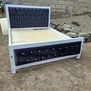 5x6 Black Bed With White Frame
