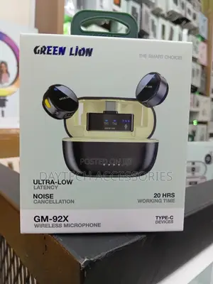 Green Lion Gm-92x Wireless Microphone for Type-C Devices in Black.