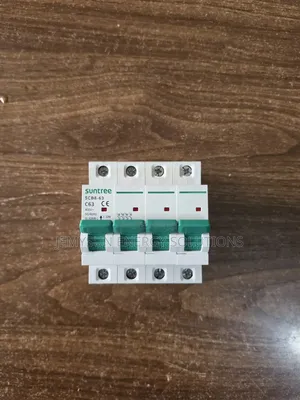 Suntree Scb8-63 C63 4-Pole Ac Circuit Breaker (63a)
