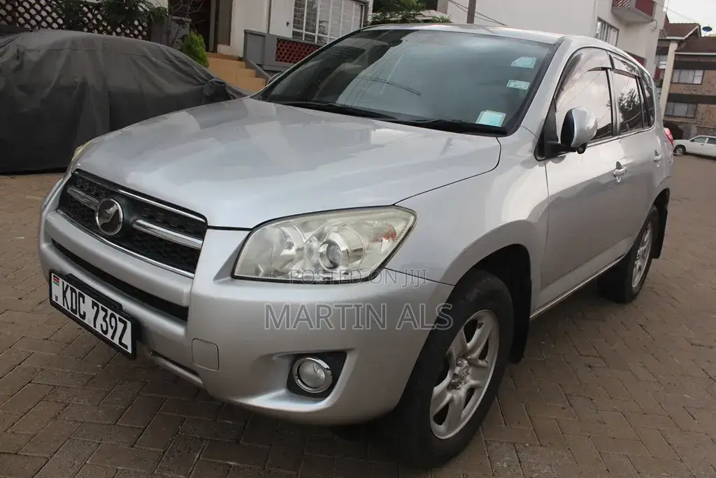 Toyota RAV4 2014 Silver