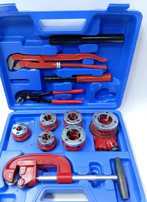 Die Stock Ratchet With S-Jaw Pipe Wrench