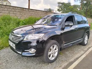 Toyota Vanguard 2012 Black