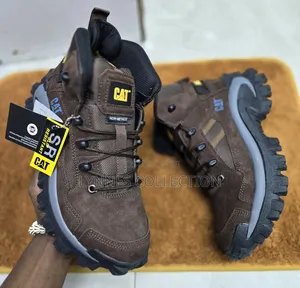 Caterpillar Men Leather Boots - Rugged Work Streetwear Boots