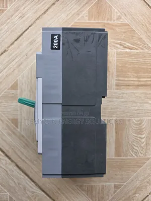 200amps Suntree 1000v Dc McCb Circuit Breaker (Sm8-250hpv/2)