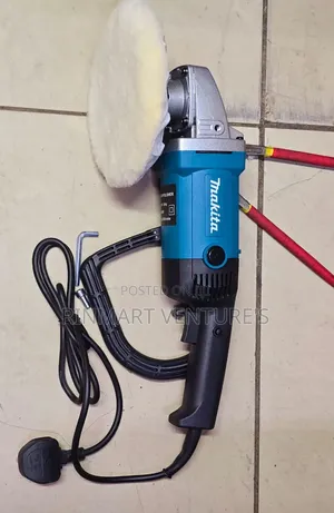 Makita Electric Buffing Machine