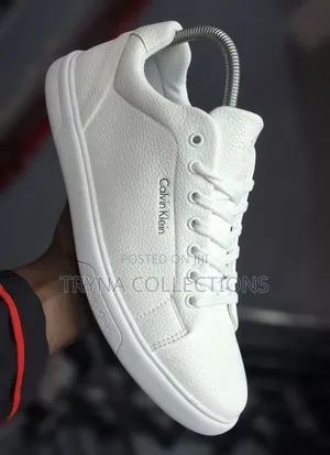 Calvin Klein (Ck)