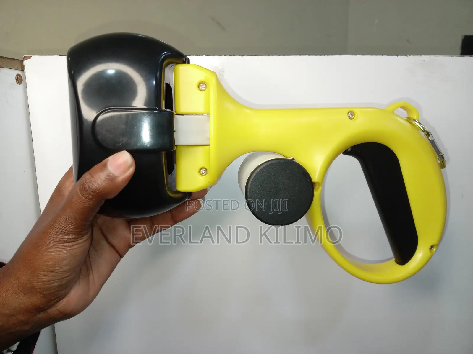 Litter Poop Scooper - Yellow