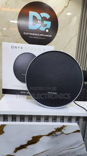 Onyx Studio 9 Portable Speeker