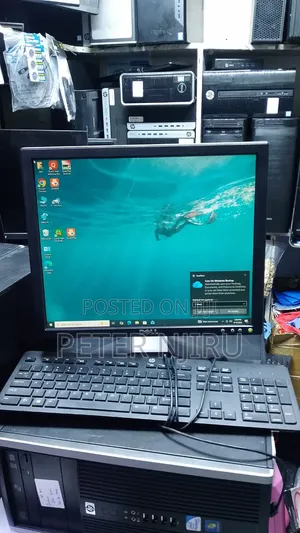 Desktop Computer Dell 4GB Intel Core i5 SSD 500GB