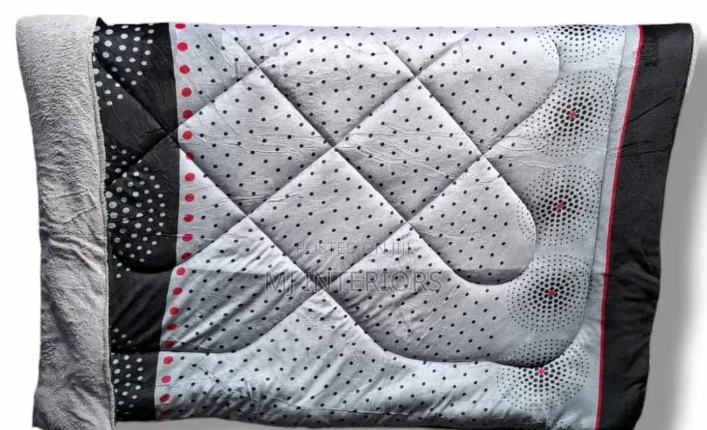 Plush Woolen Duvet