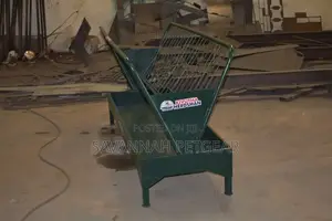 Sheep/Goat Hay Feeders With Trough for Pellets and Scraps