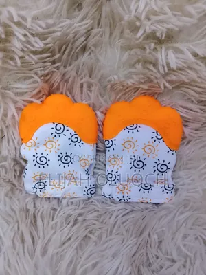 Mittens Teether